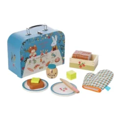 Manhattan Toy Forest Tales 17-Piece Pretend Bread Baking And Serving Set For Two With Carrying Case